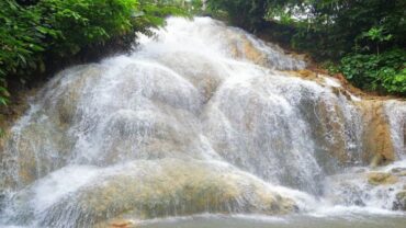 5 Air Terjun Perawan di Jawa Tengah