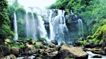 Pesona Alam Air Terjun di Lampung