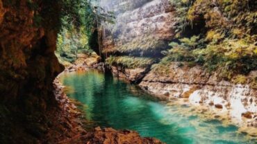 Panorama Eksotis Green Canyon Pangandaran
