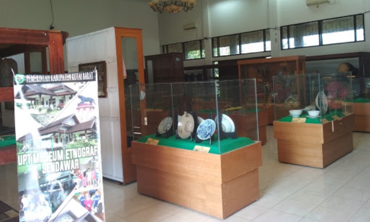 Museum Populer di Kalimantan: Museum Etnografi Kutai