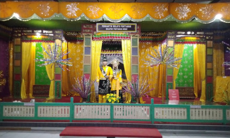 Museum Negeri Provinsi Kalimantan Barat