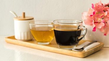 4 Perbedaan Manfaat dari Kopi dan Teh