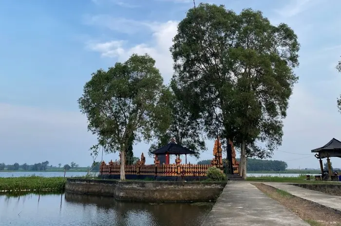 Kegiatan Seru Danau Tirta Gangga